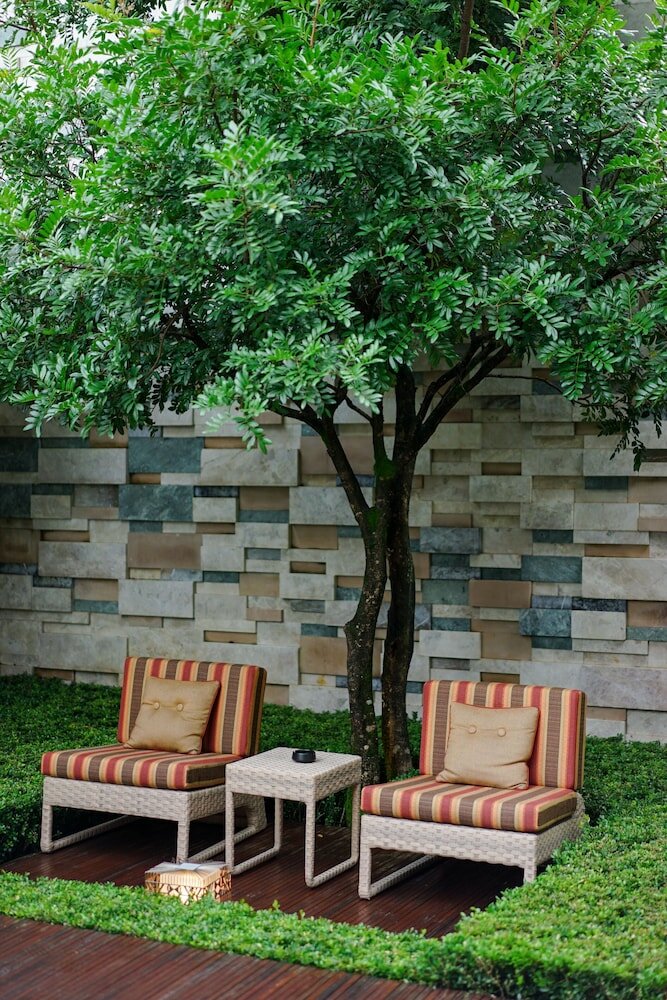 Фото The Lost Stone