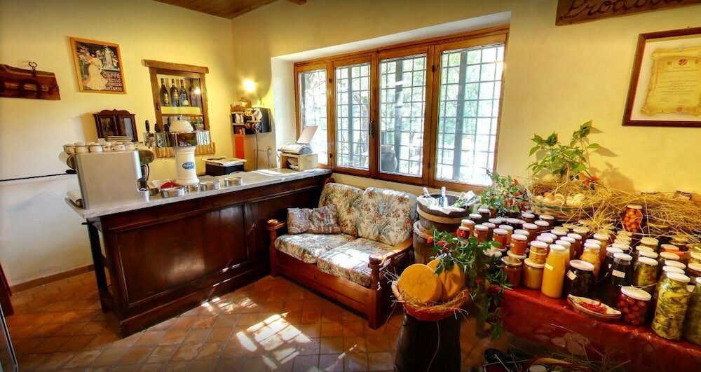 Фото Agriturismo La Ferrera