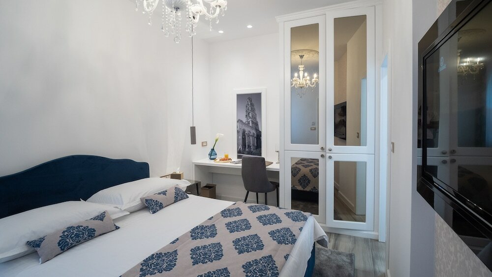 Фото Elixir Luxury Rooms