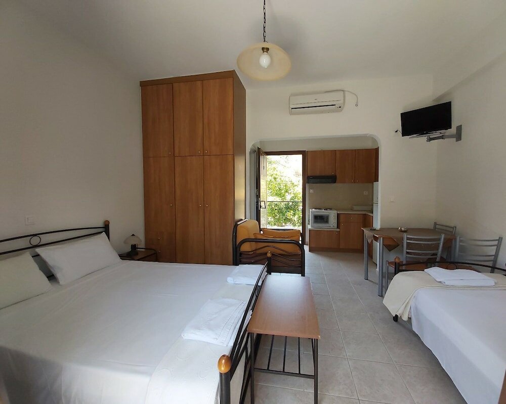 Фото Domaine Papakonstantis Apartments To Let