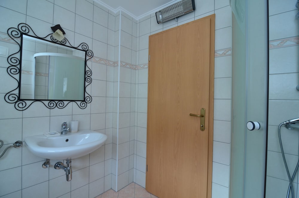 Фото Villa Home & Garden Lasko