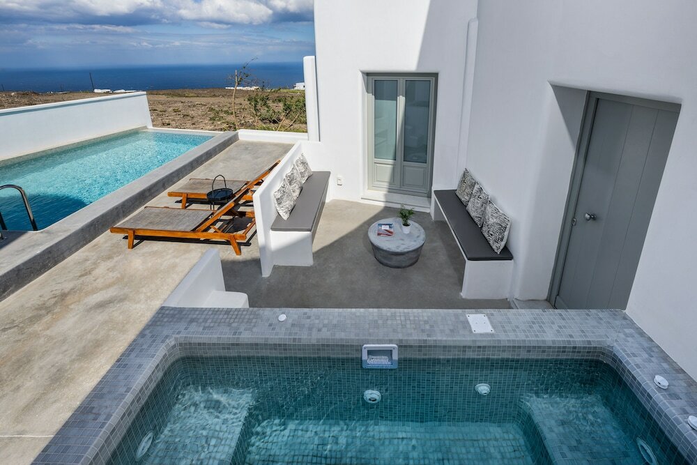 Фото Seven Suites