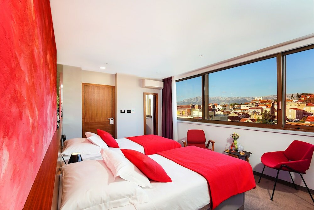 Фото Horizon Luxury Suites