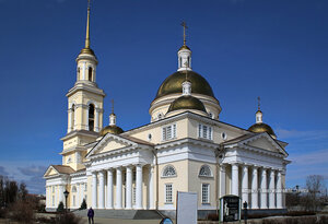 Spaso-Preobrazhensky Cathedral (1, skver Demidova) ، كنيسة أرثوذكسية