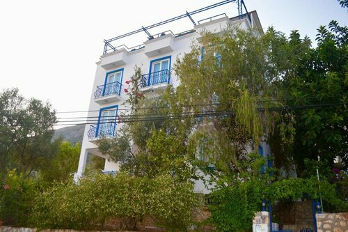 Гостиница Miramar Pension в Каше
