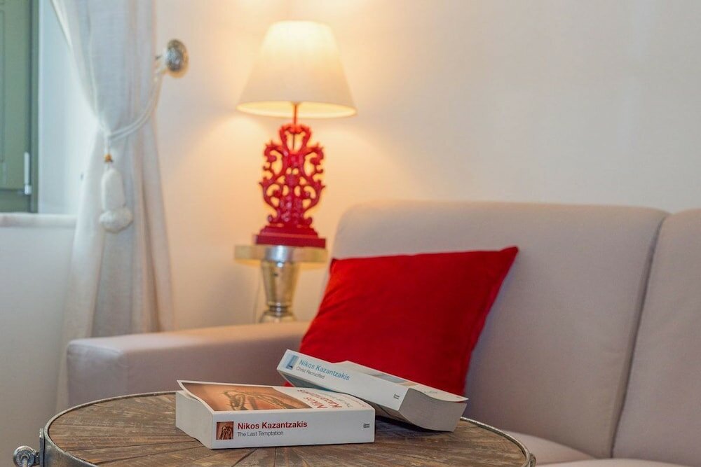 Фото Faces Art Suites