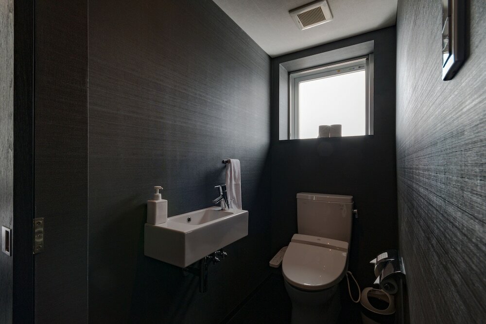 Фото Kira Kira Suites by H2 Life