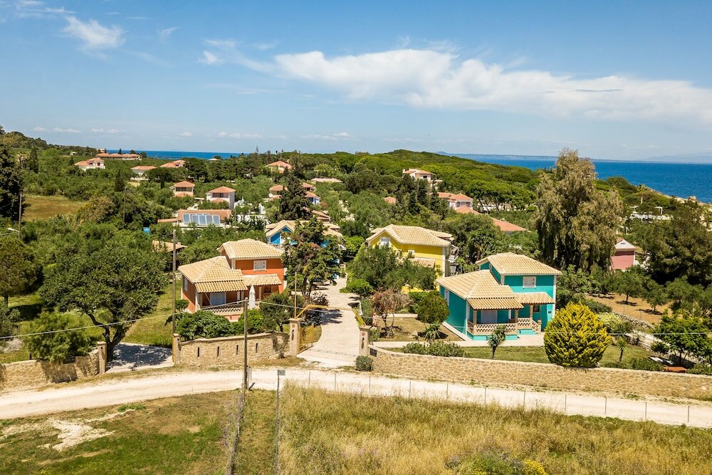 Фото Porto Gerakas Villas