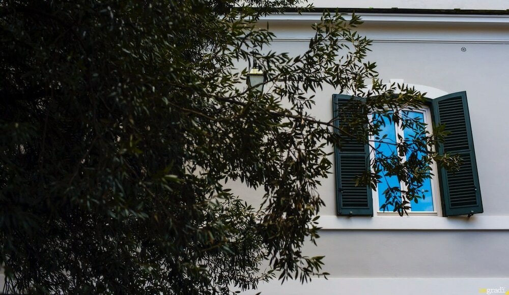 Фото Parrasio Hotel