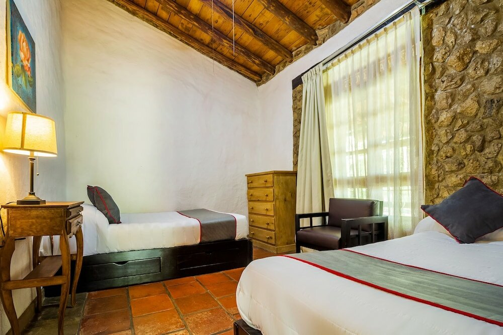 Фото Hotel Boutique Hacienda Coyotes