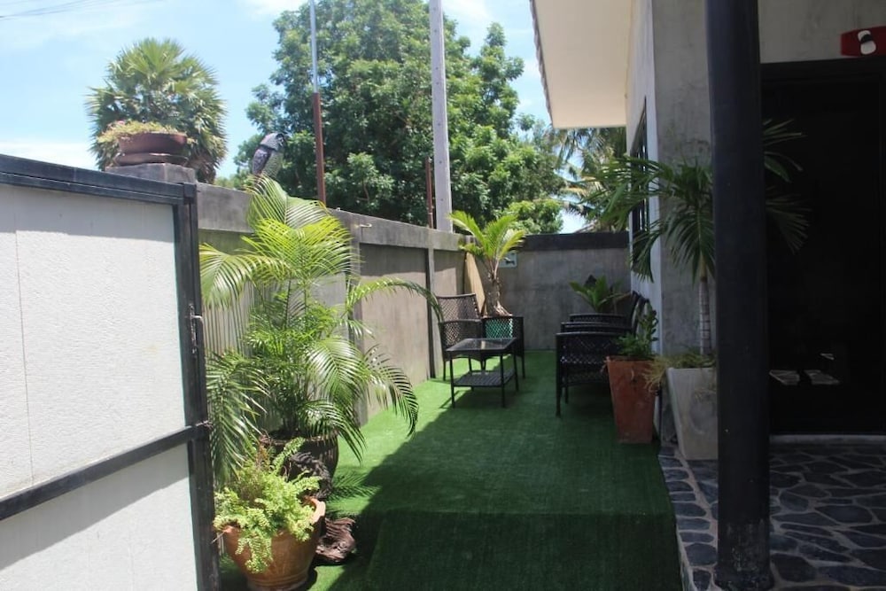 Фото The Beach House Bungalows