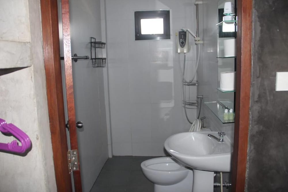 Фото The Beach House Bungalows