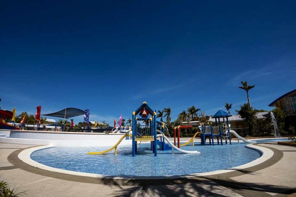 Фото Acropolis North Water Camp