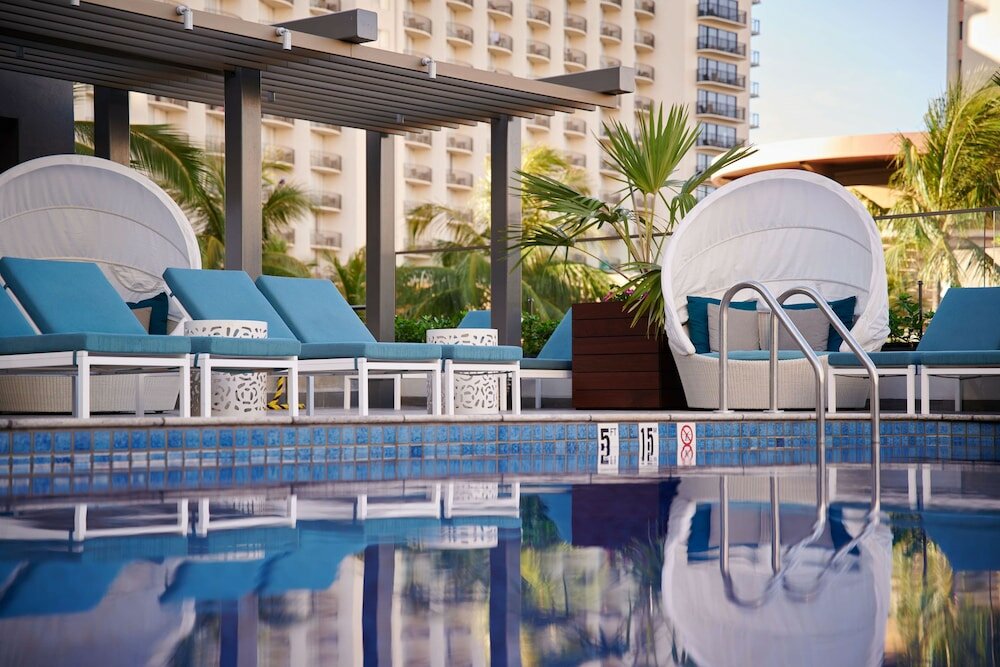 Фото Outrigger Waikiki Beachcomber Hotel