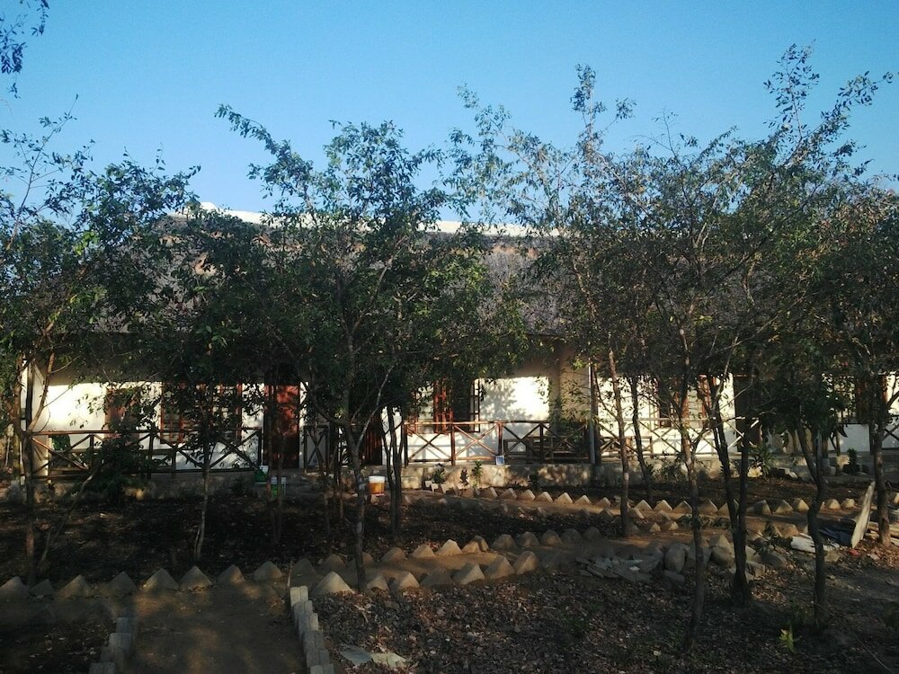 Фото Mikumi Adventure Lodge