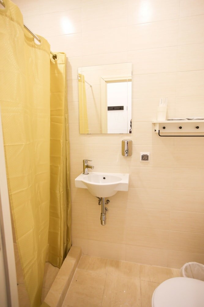 Фото Bridge City Rooms