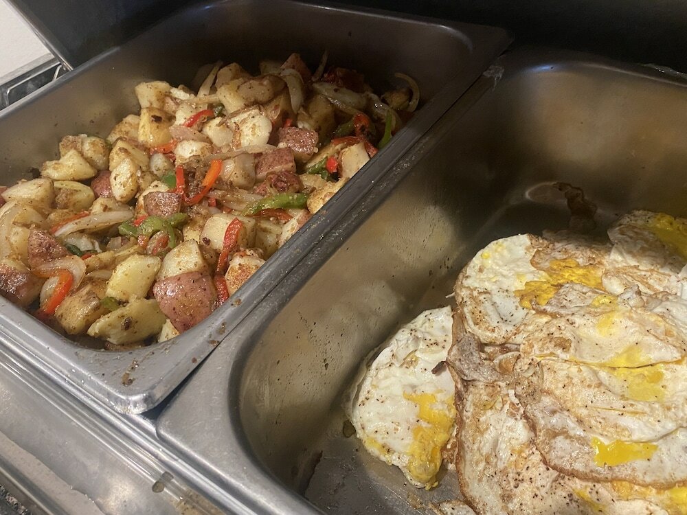 Фото Seven Hills Suites