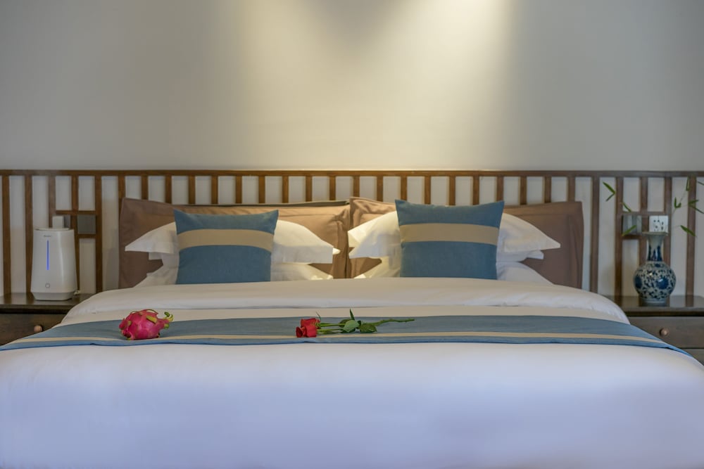 Фото Lize Graceland Artistic Suite Inn