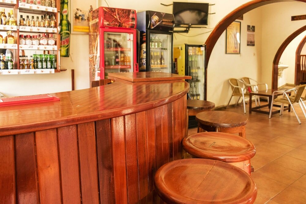 Фото Raja Excelsior Hotel