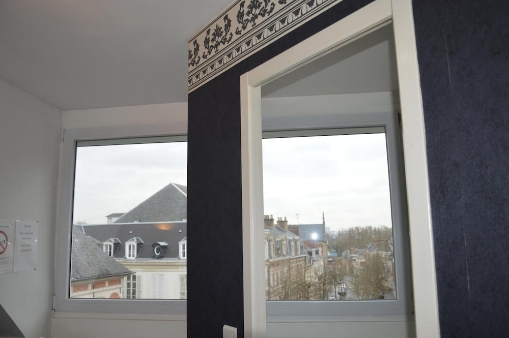 Фото Hôtel Victor Hugo