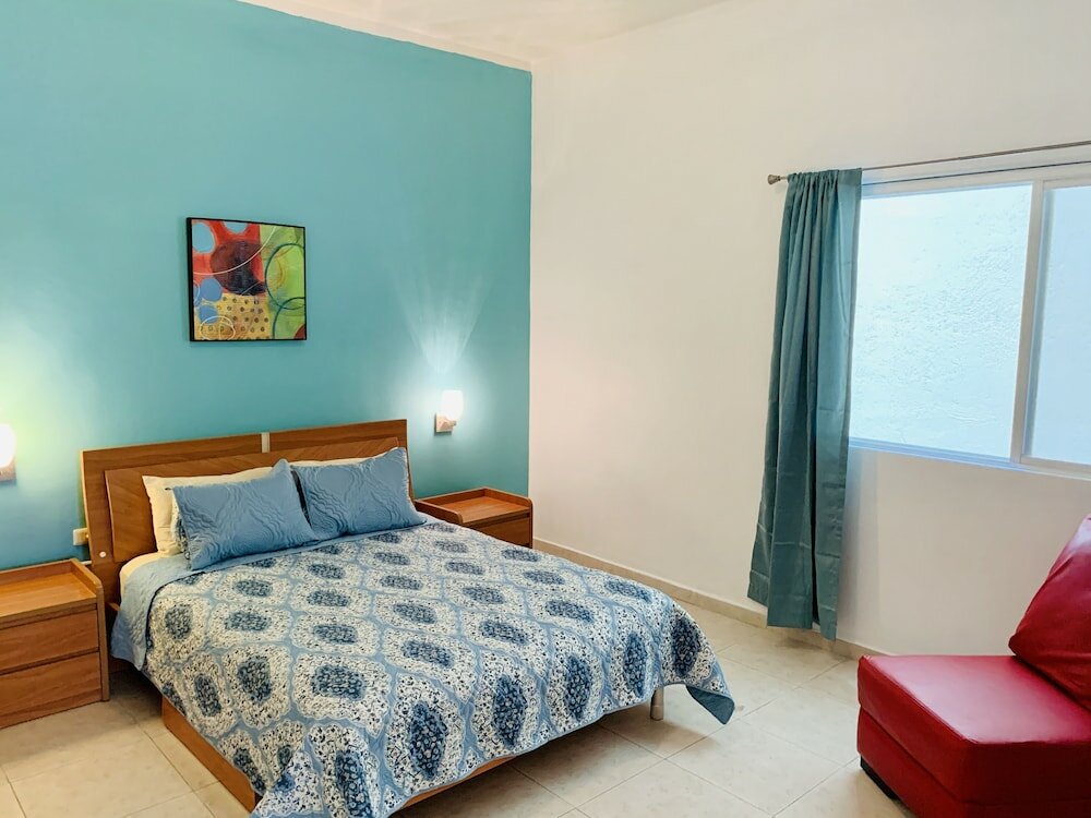 Фото Las Olas downtown Condos by Playa Paradise