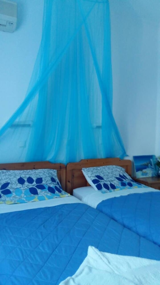 Фото Christina Pansion- Adults Only