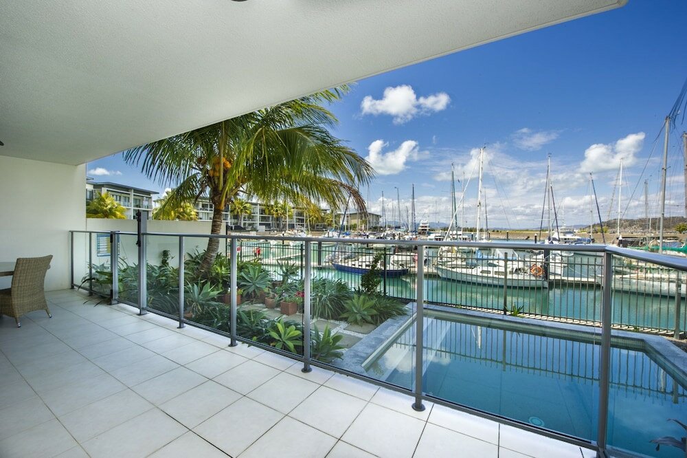 Фото Blue on Blue Apartment 912