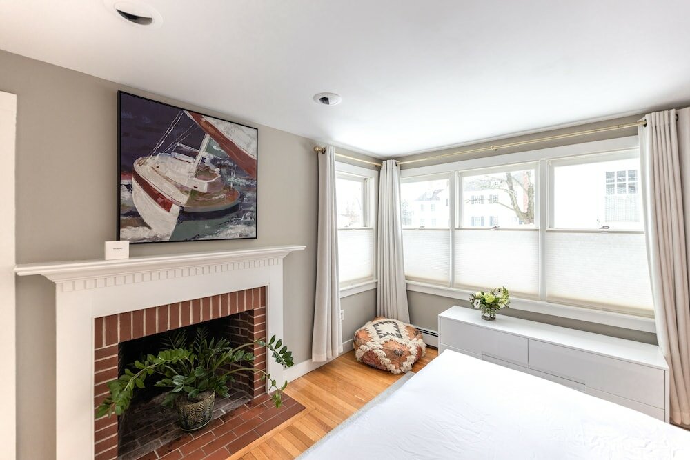 Фото The Sailmaker's House