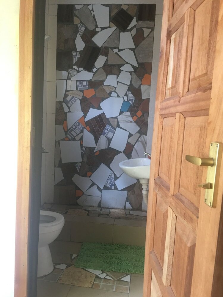 Фото Legassi Gardens Apartments