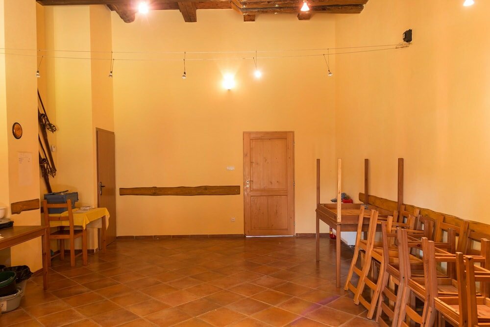 Фото Outline Centrum Jiricna