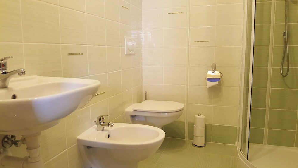 Фото House of Roses