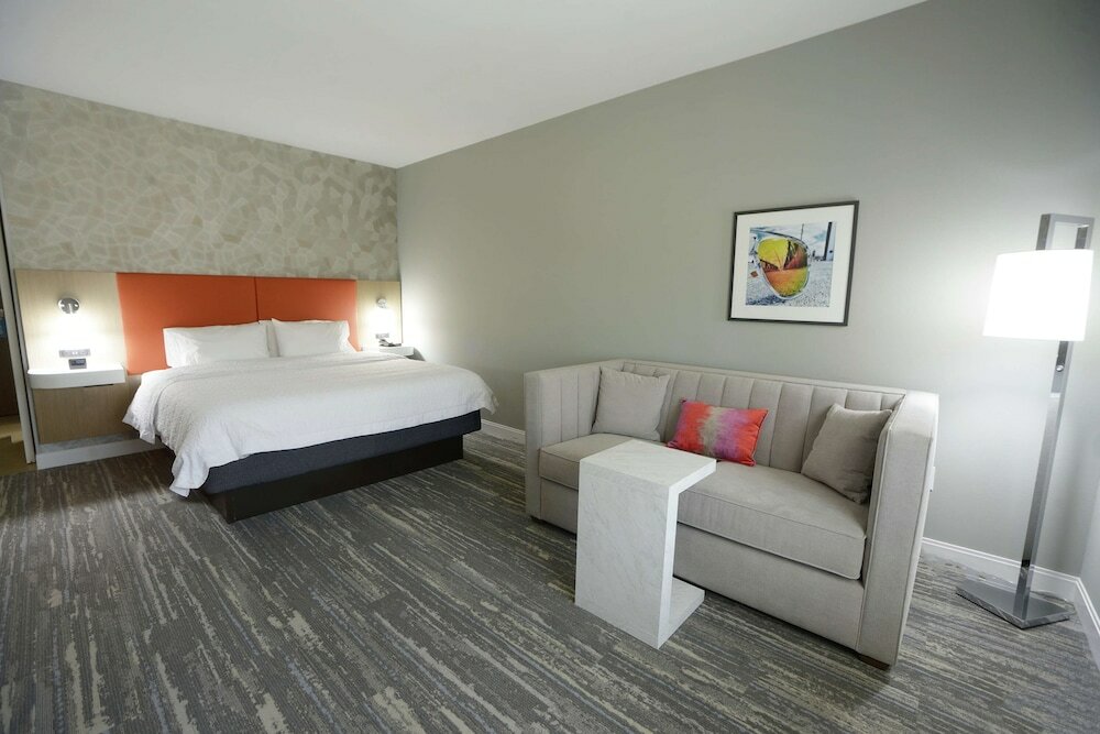Фото Hampton Inn & Suites Oklahoma City/Quail Springs