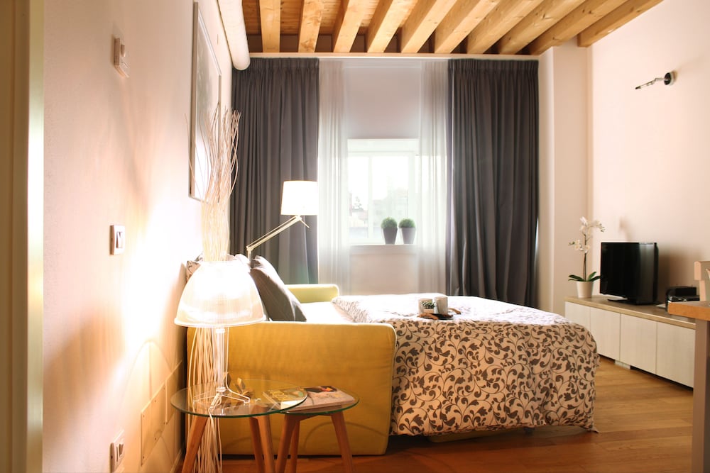 Фото Mazzoni 15 Modern Flat