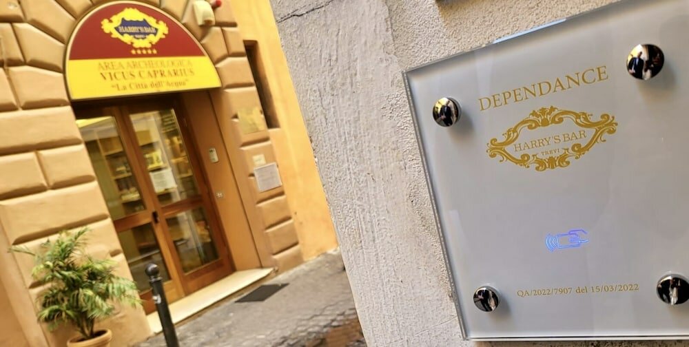 Фото Harry's Bar Trevi Hotel & Restaurant