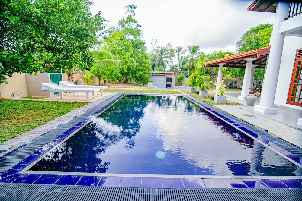 Hotel Villa Almond Leaf, Hikkaduwa, photo