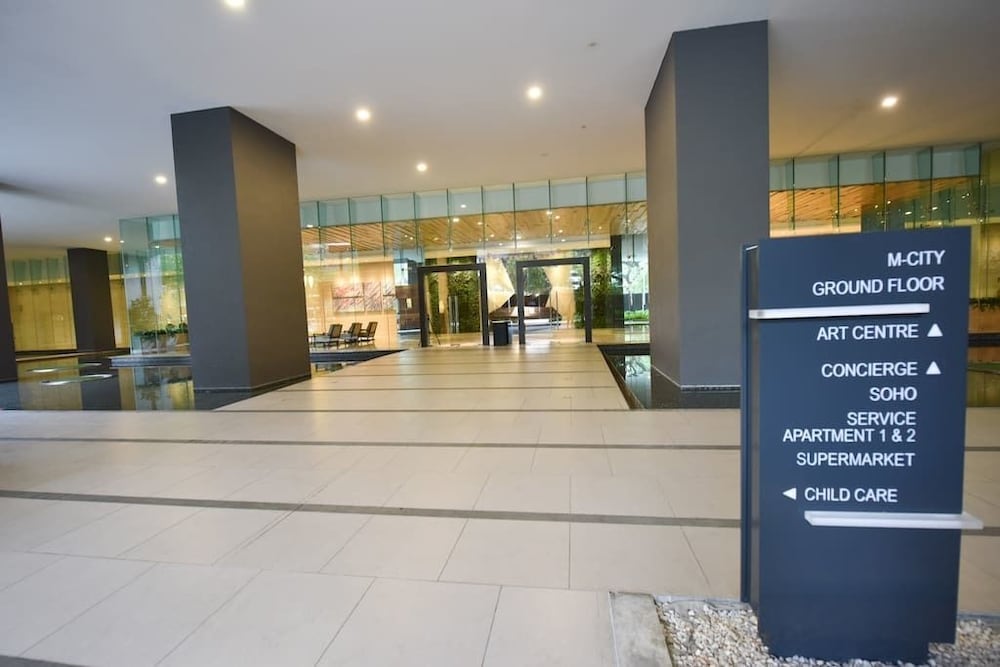 Фото M City Jalan Ampang