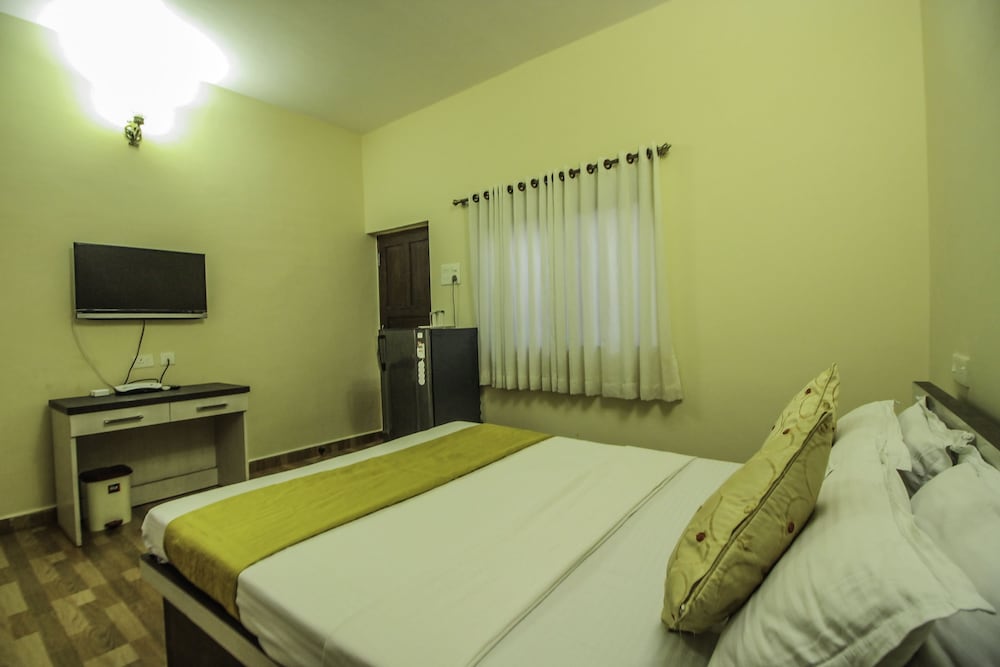 Фото Oyo 10088 Home Modern Studio Anjuna Beach