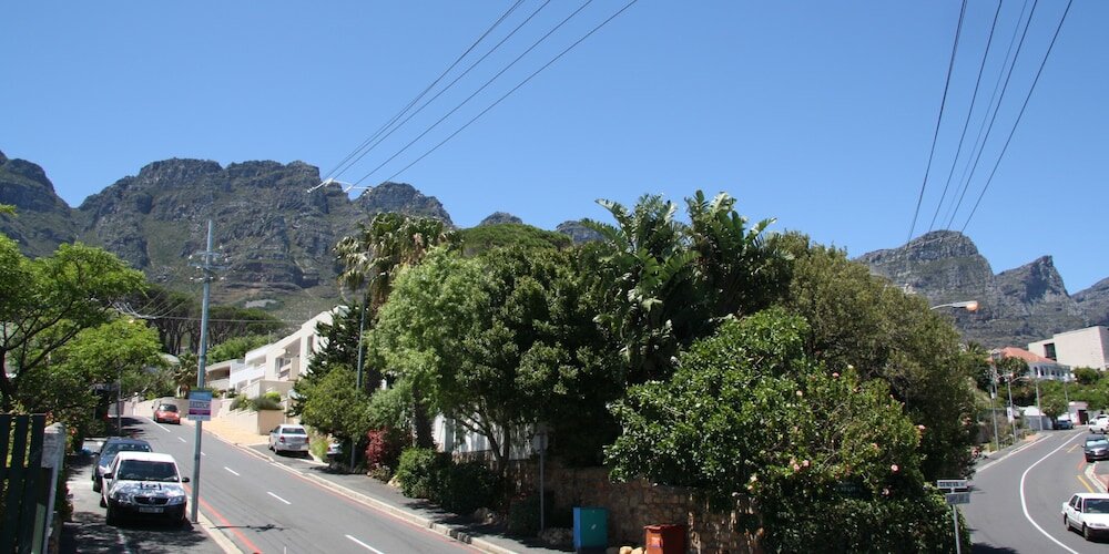 Фото Camps Bay Village