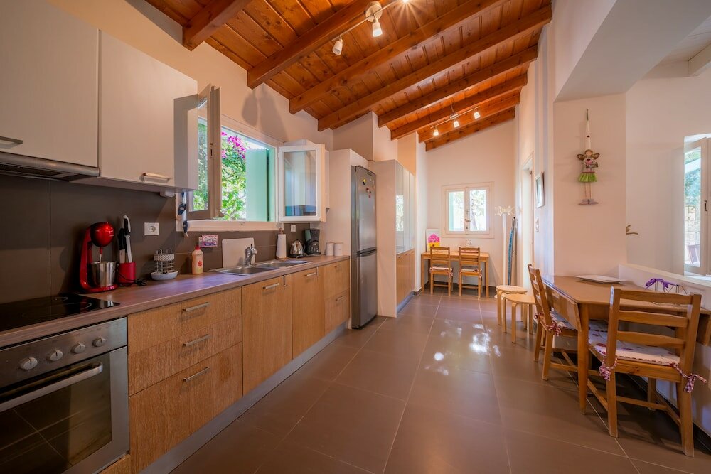 Фото My Little House - Family House with Private Terrace