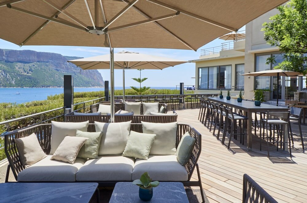 Фото Hôtel Les Roches Blanches