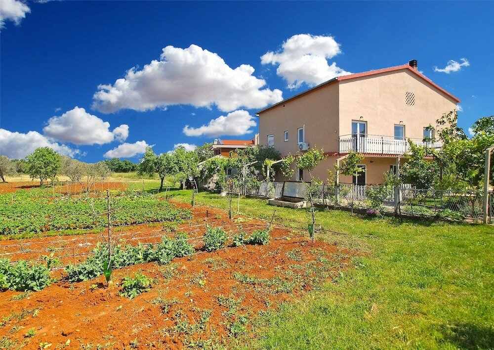 Фото Apartment Aleksander 968