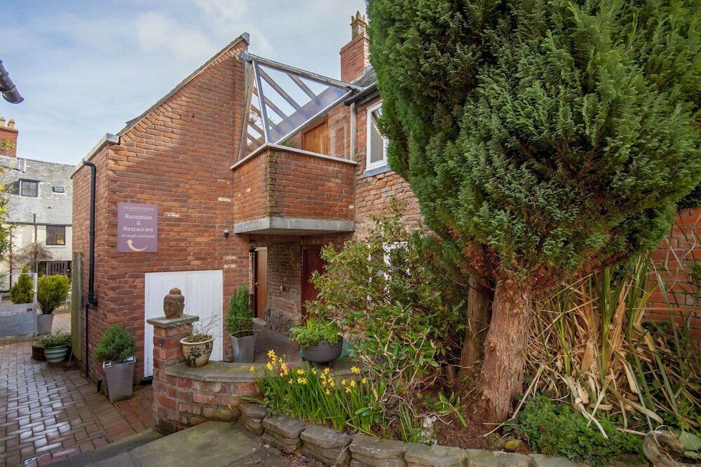 Hotel Sebastians, England, photo