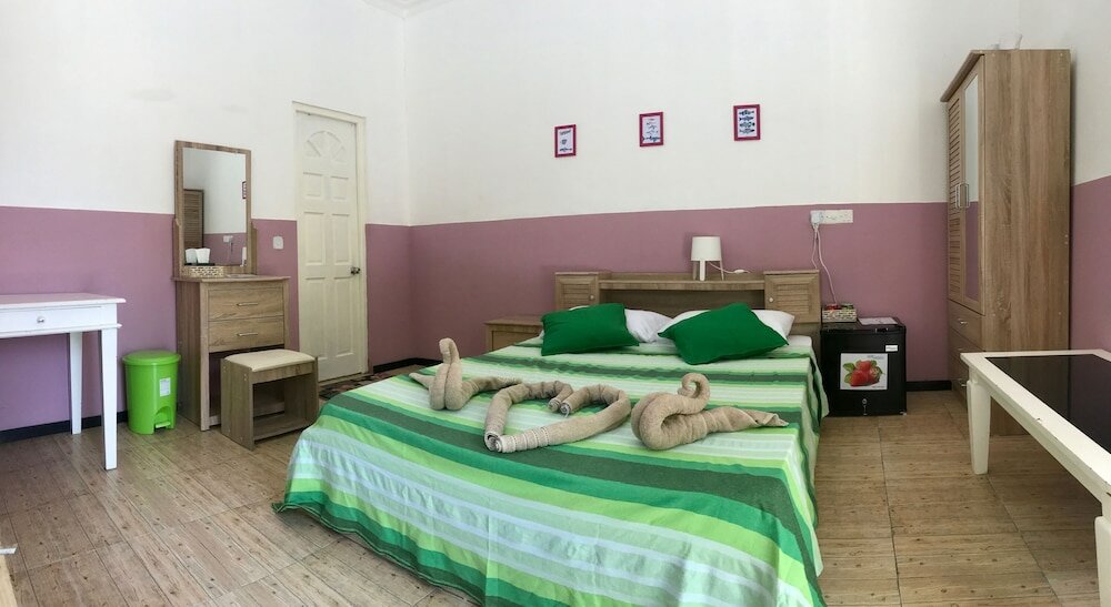 Фото Ocean Vibes Guesthouse