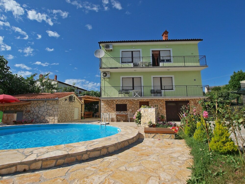 Фото Apartments Ivanka 1056