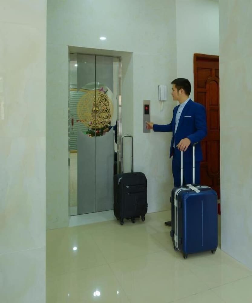 Фото La Paloma Hotel