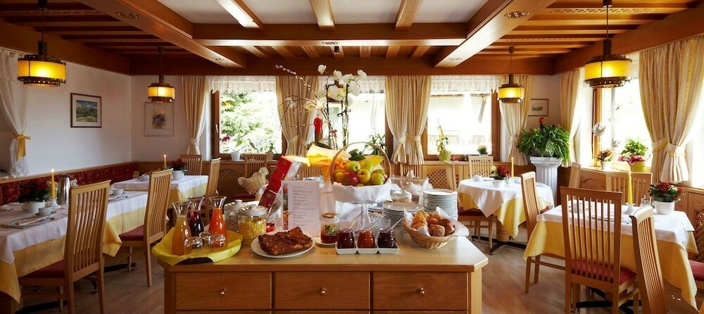 Фото Hotel Mair am Turm