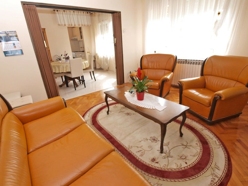 Фото Apartments Ivanka 1056