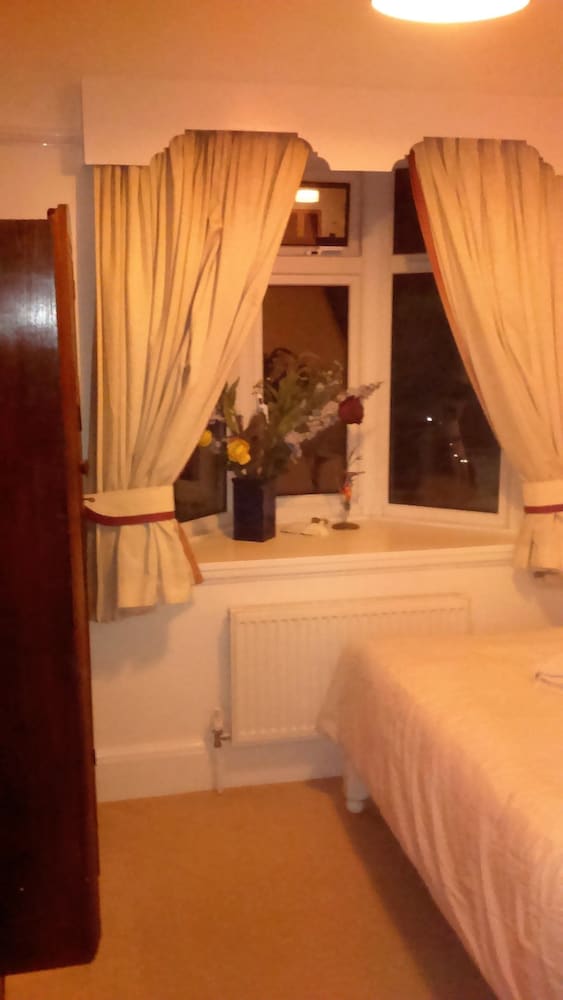 Фото Crystal Palace B&b