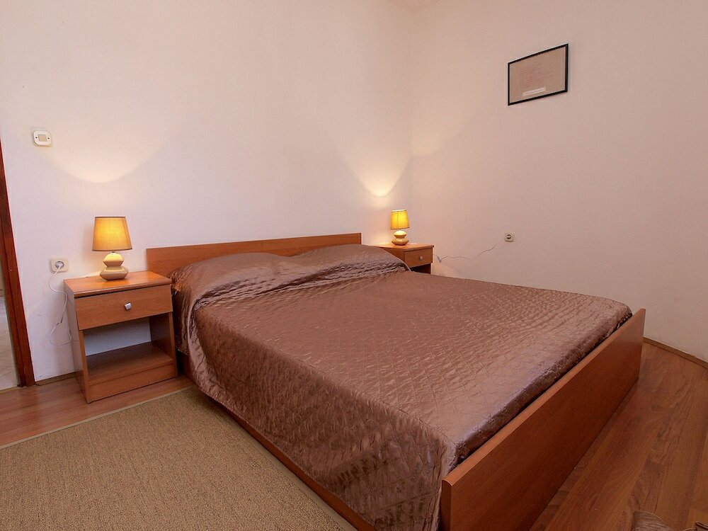 Фото Apartments Dusanka 799