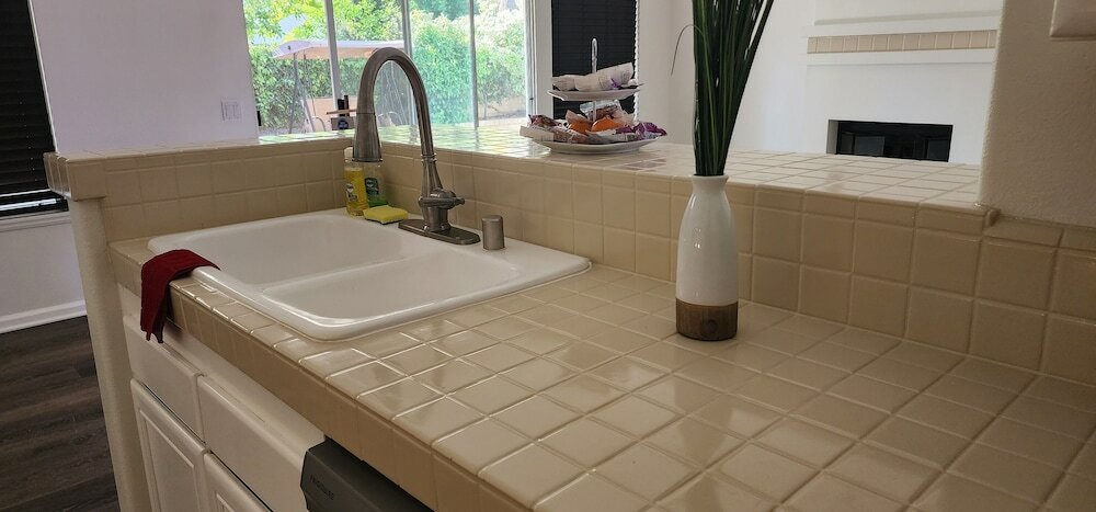 Фото Revelation Family